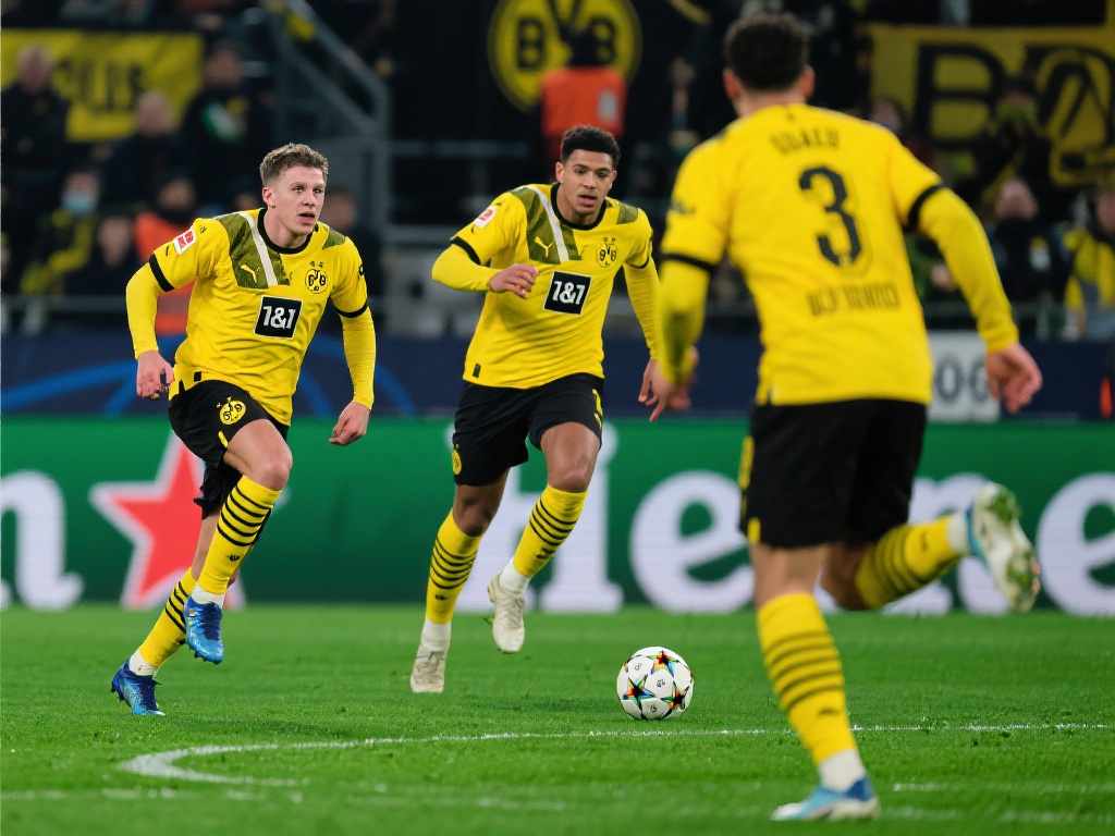 事的冠名赞 事的冠名赞